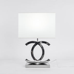 Lampe de Table en Acier Inoxydable - Design Scandinave et Élégant