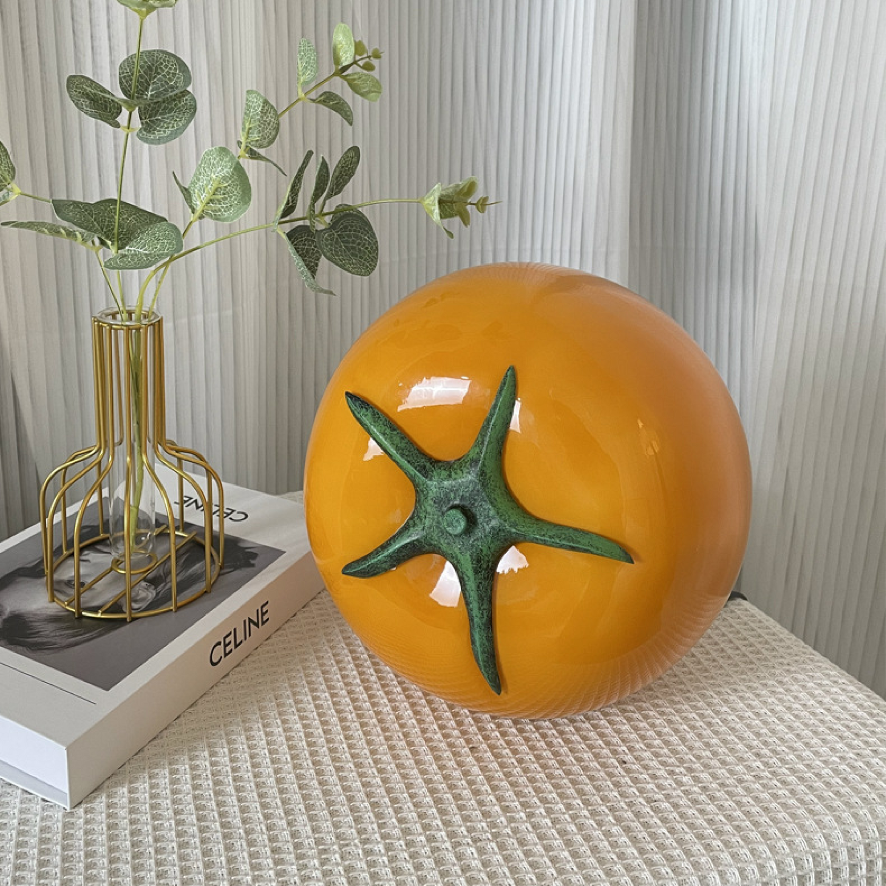 Lampe de Table Tomate Originale - Éclairage Ludique et Contemporain