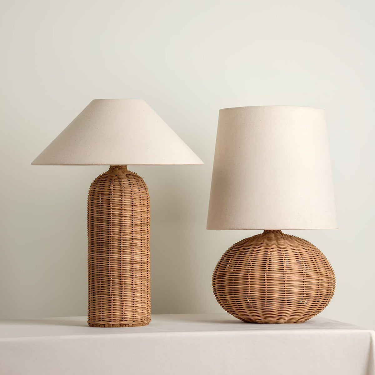 Lampe d'Accent en Rotin Naturel - Élégance et Chaleur pour Intérieur