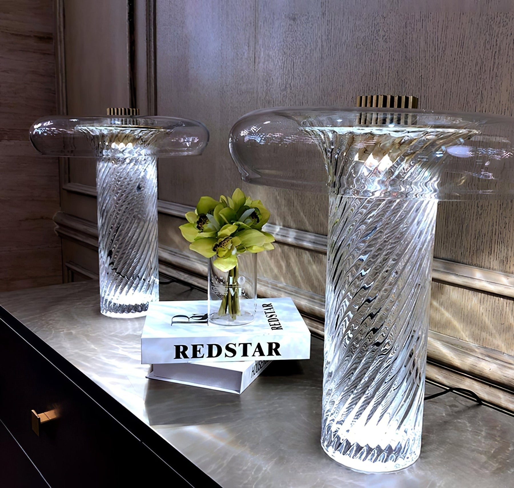 Lampe de Table Étoilée - Design Vintage et Éclairage Doux
