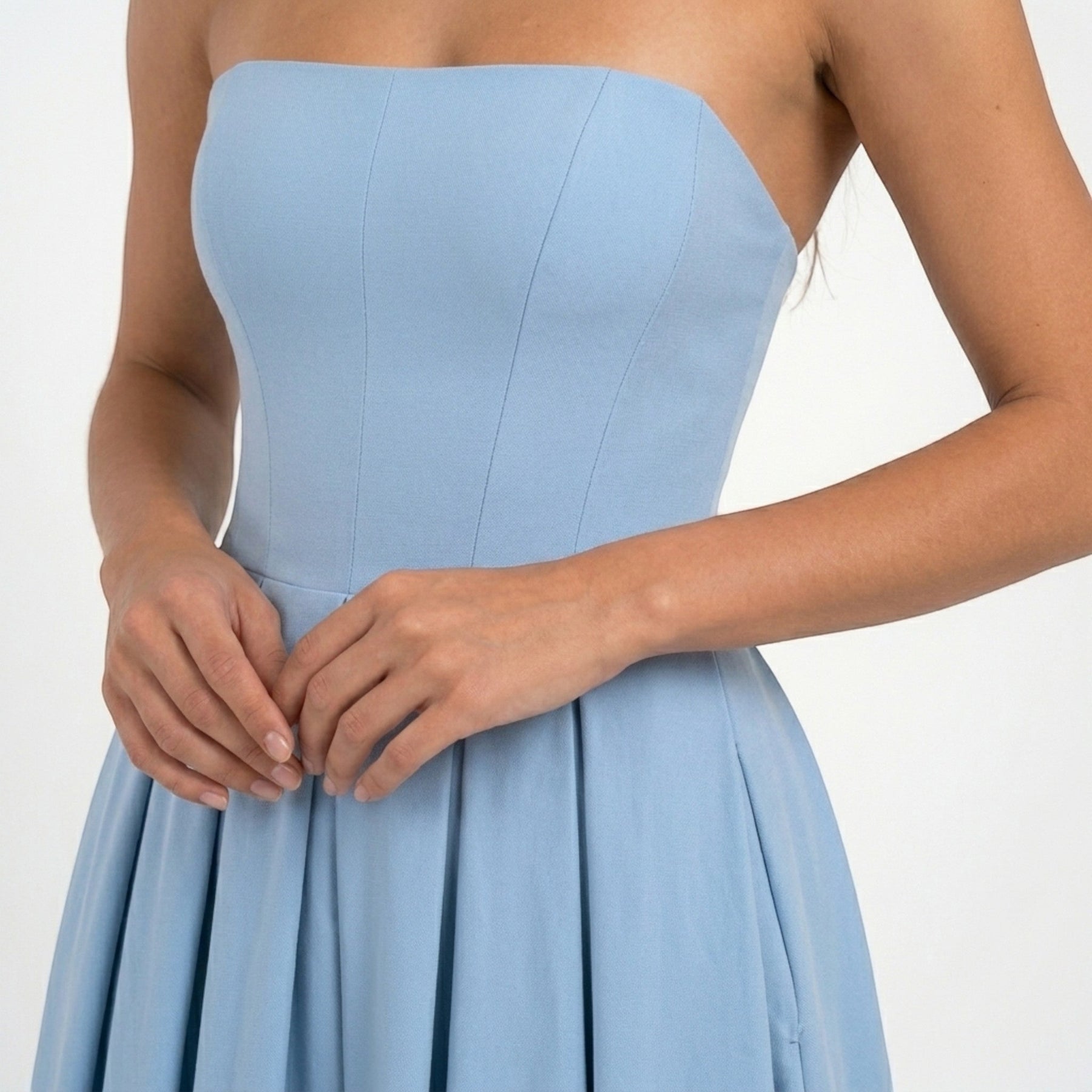 Robe midi bustier en tissu satiné ligne A corset élégante événements formels femme