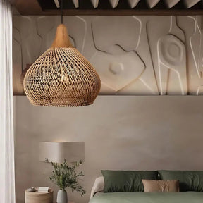 Luminaire en Rotin Artisanal - Design Boho et Éclairage Ambiant