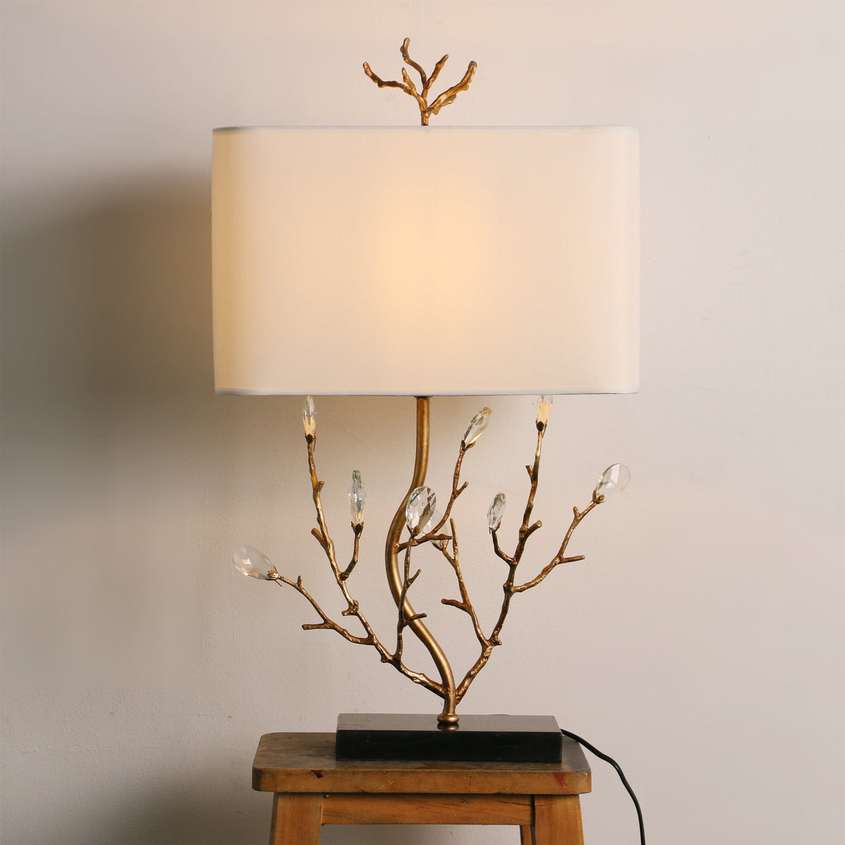 Lampe de Table en Laiton - Design Élégant Inspiré de la Nature
