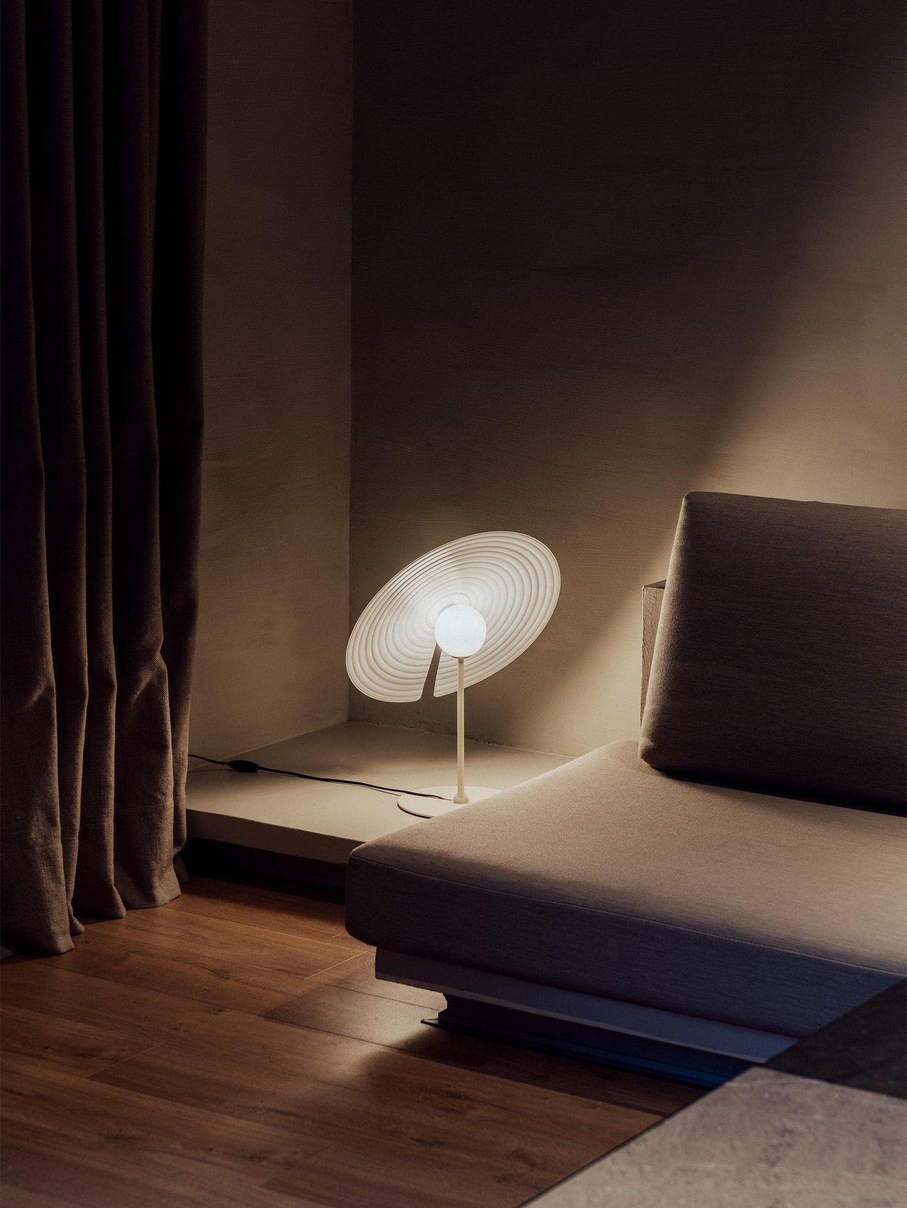 Lampe de Table Élégante - Abat-jour Rotatif et Ambiance Chaleureuse