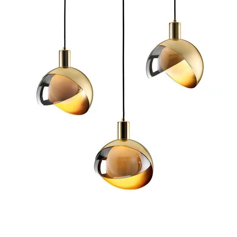 Suspension en Verre Doré Moderne - Design Scandinave Élégant et Réglable