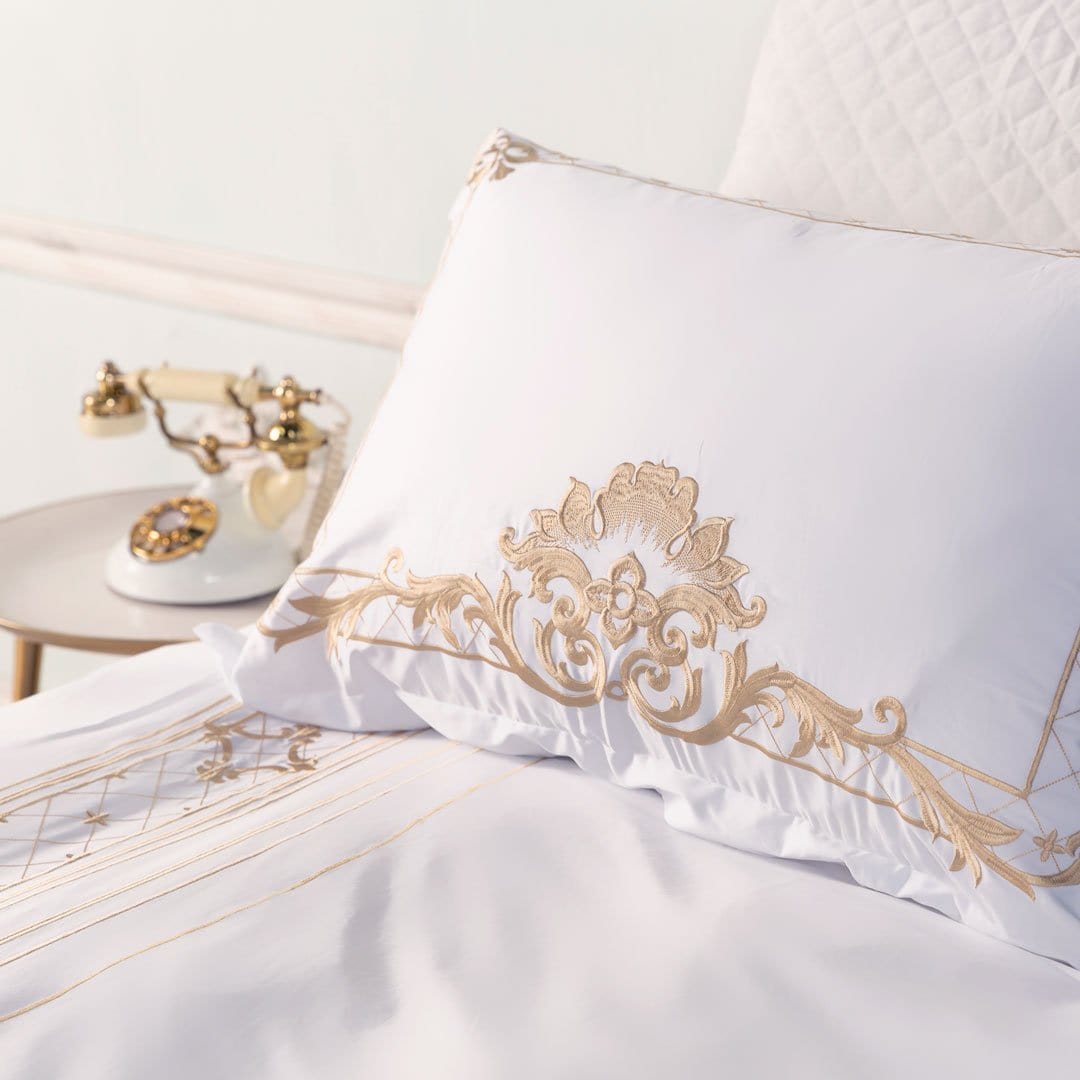Literie de Luxe en Coton Égyptien - Glamour et Élégance pour Votre Chambre