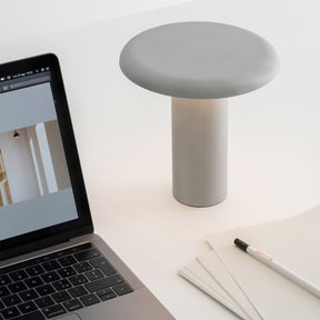 Lampe de Table LED avec Chargement USB - Design Minimaliste et Éclairage Efficace