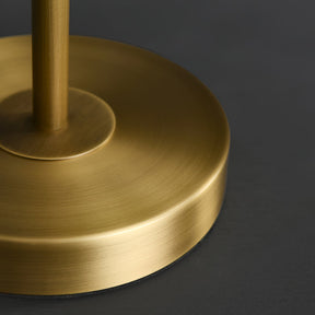 Lampe de Table en Cuivre - Élégance et Fonctionnalité pour Intérieur