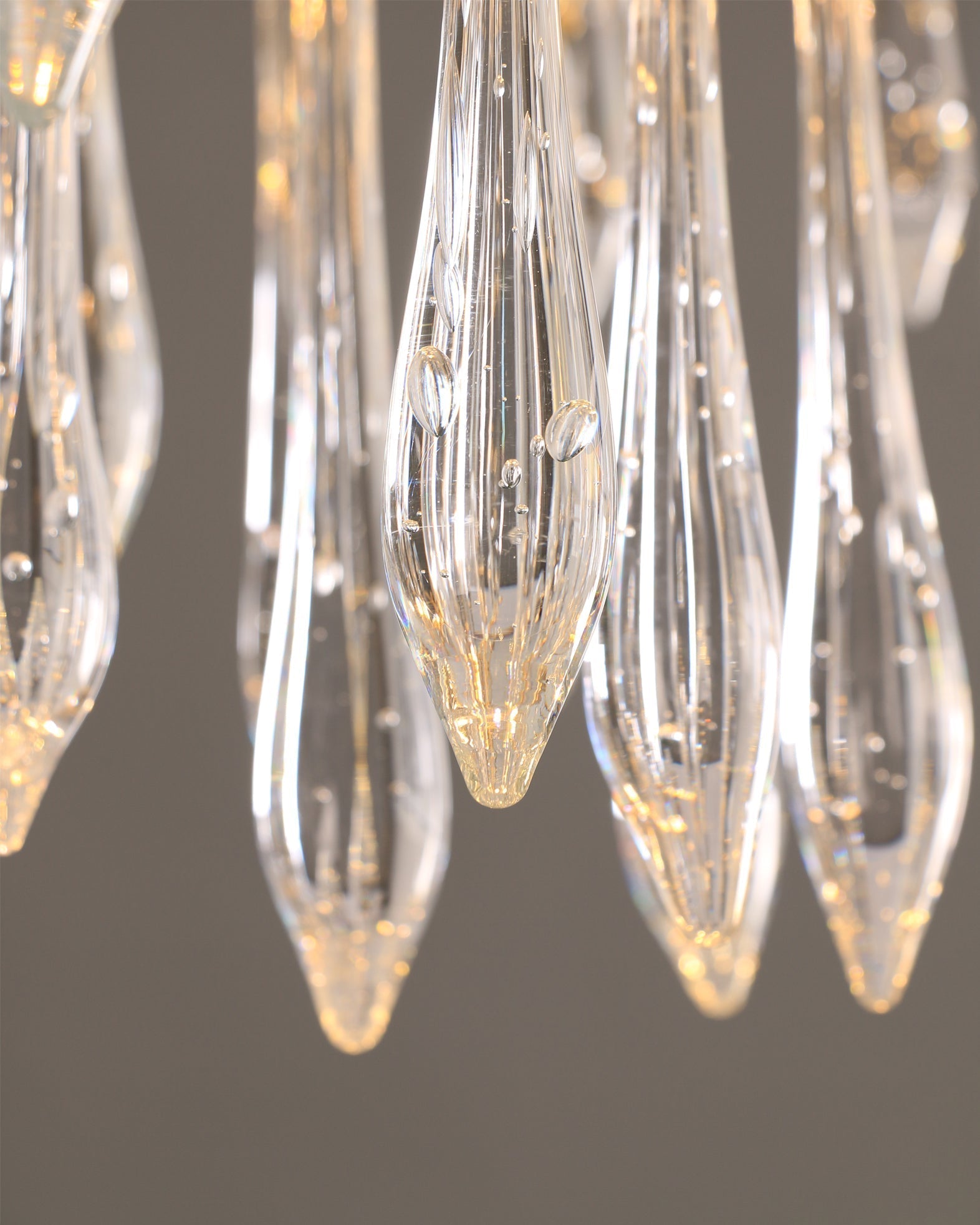 Lampe de Plafond en Cristaux - Design Élégant et Luxueux