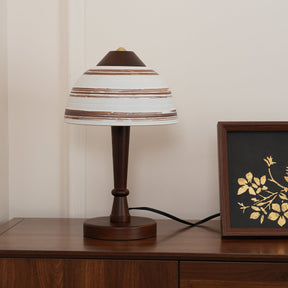 Lampe de Bureau LED en Noyer - Éclairage Chic et Économe en Énergie