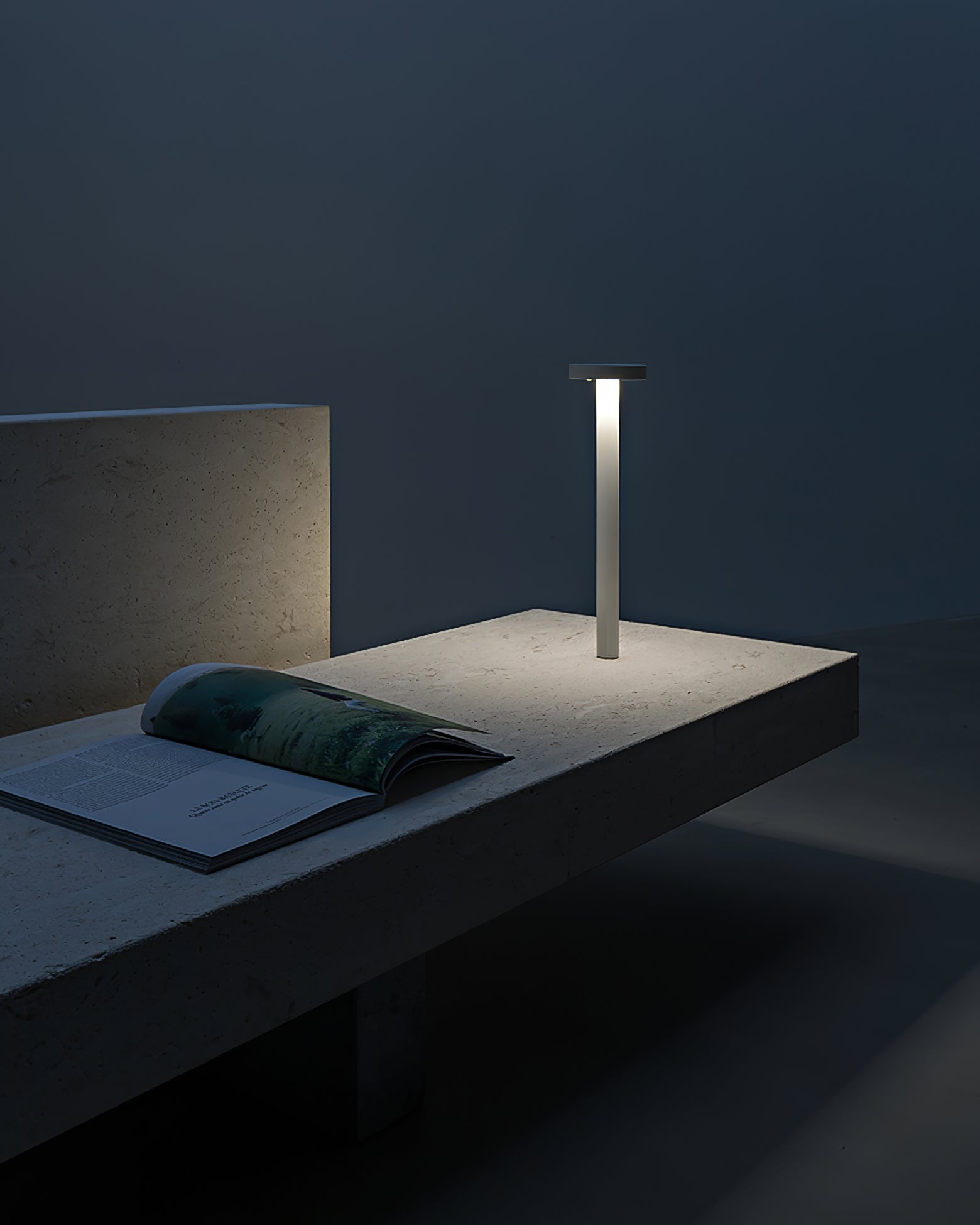 Lampe de Table Magnétique LED - Éclairage Dimmable et Portable