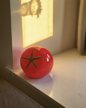 Lampe de Table en Résine Tomate - Éclairage Ludique et Ambiance Chaleureuse