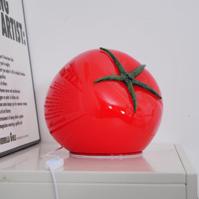 Lampe de Table en Résine Tomate - Éclairage Ludique et Ambiance Chaleureuse
