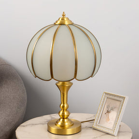 Lampe de Table en Laiton et Verre - Design Rétro Élégant et Luxueux