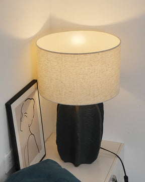 Lampe de Table Contemporaine en Céramique - Élégance et Lumière Chaleureuse