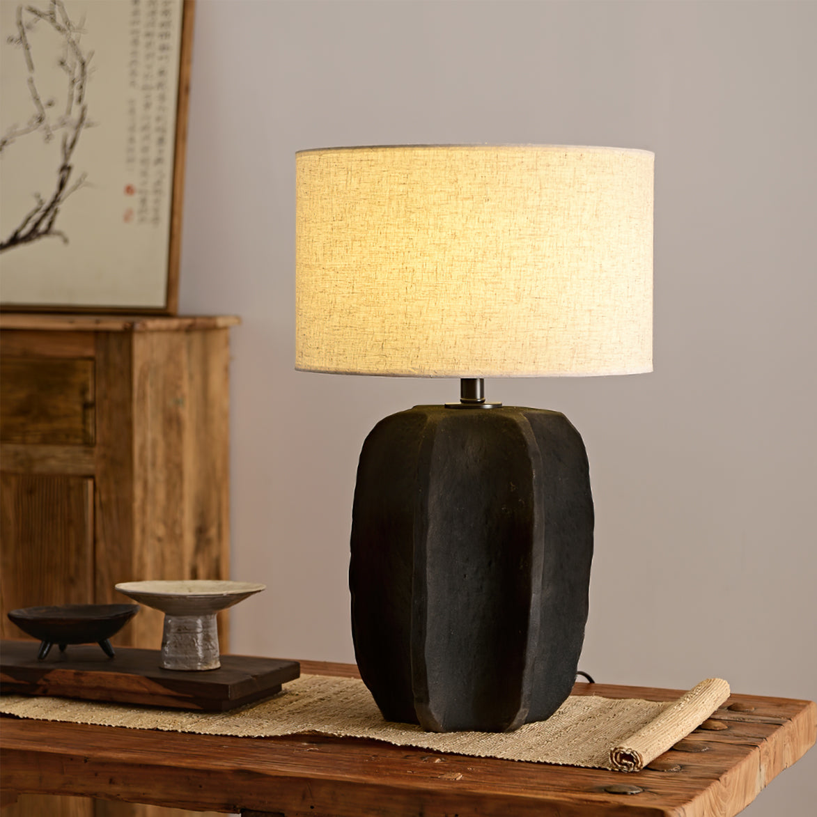 Lampe de Table Contemporaine en Céramique - Élégance et Lumière Chaleureuse