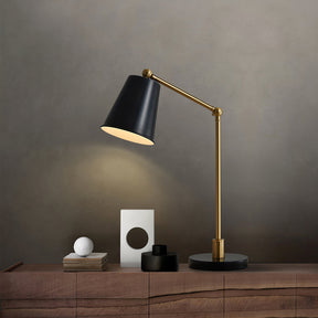 Lampe de Bureau Moderne en Laiton - Design Élégant et Efficace