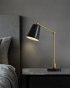 Lampe de Bureau Moderne en Laiton - Design Élégant et Efficace