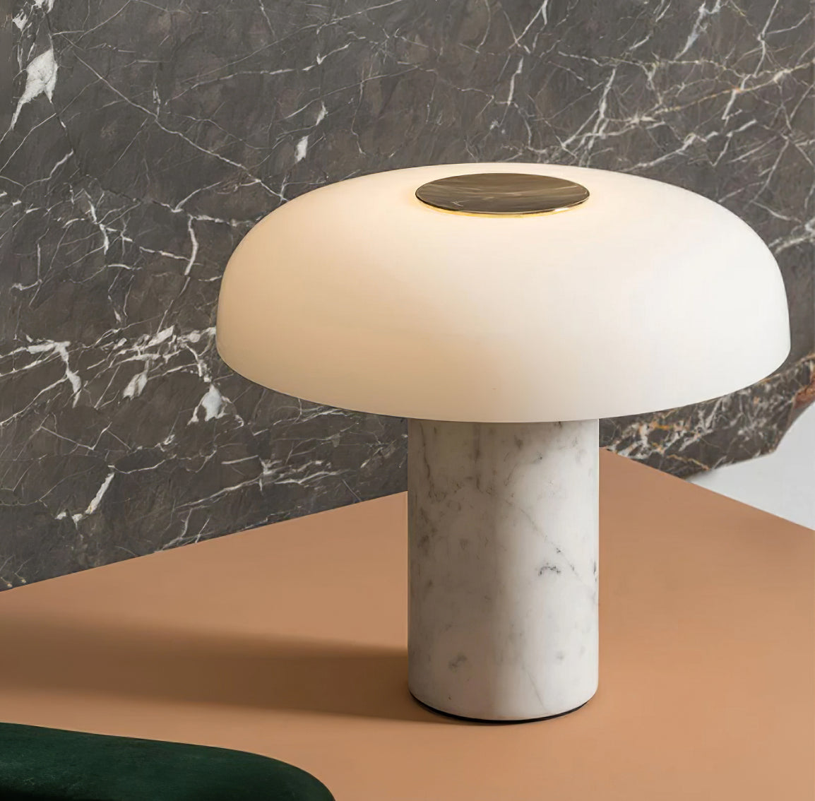Lampe de Bureau Élégante en Marbre - Design Luxueux et Éclairage Ambiant
