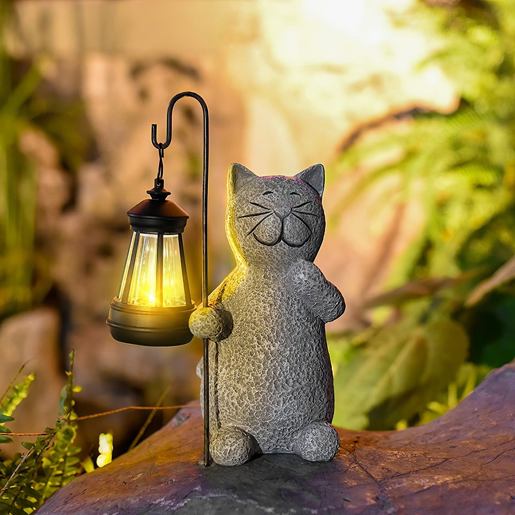 Lampe Solaire Chat Doré - Éclairez Votre Jardin avec Magie