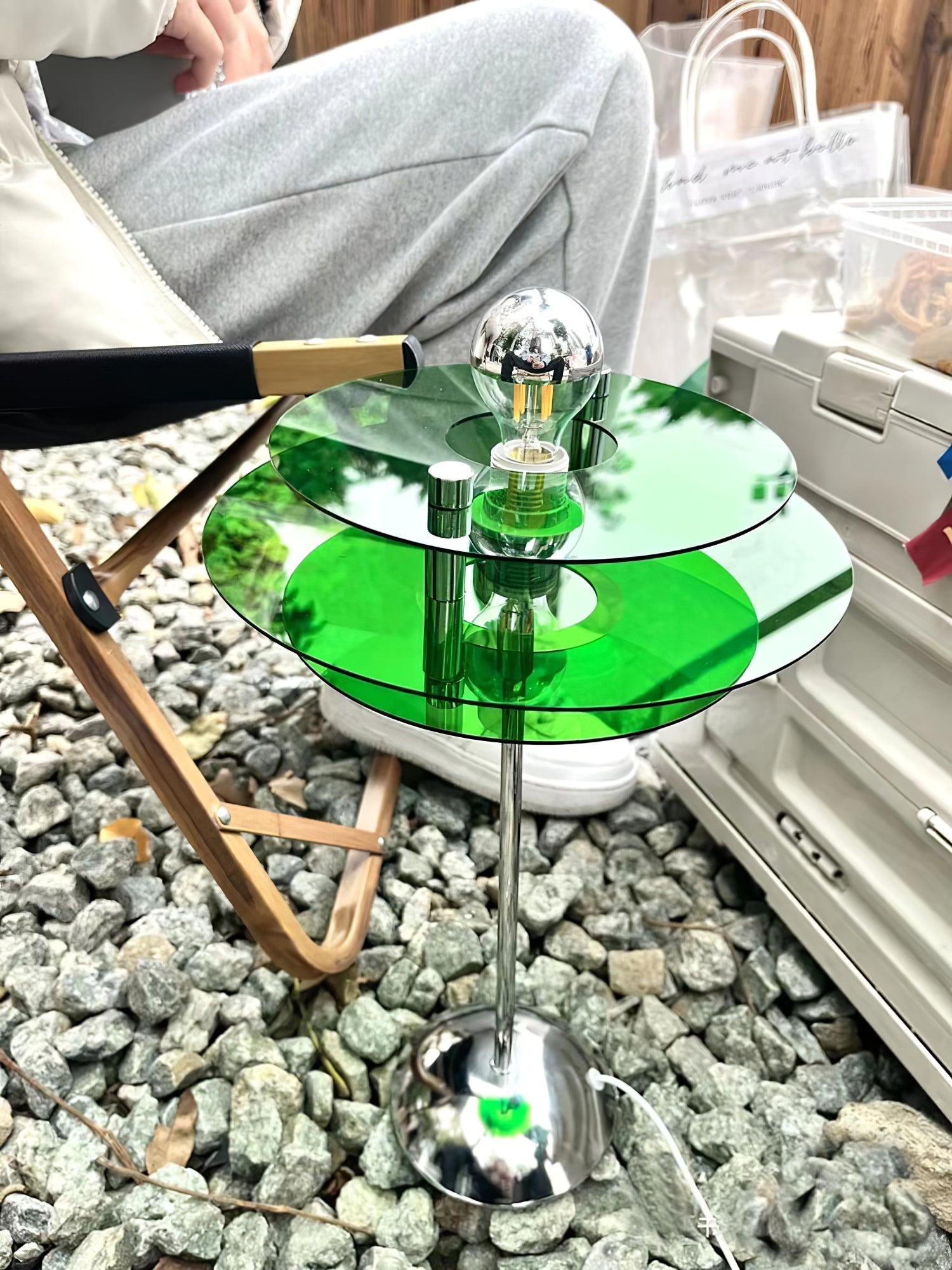 Lampe de Table Géométrique Élégante - Design Réfléchissant et Sophistiqué