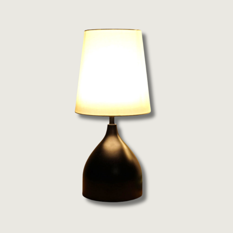 Lampe de Table LED Contemporaine - Éclairage Écologique et Élégant