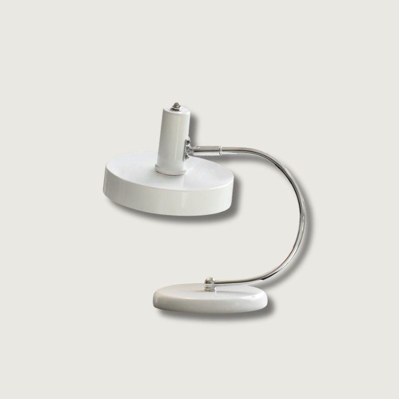 Lampe de Bureau Moderne et Élégante - Éclairage Fiable et Atmosphère Accueillante