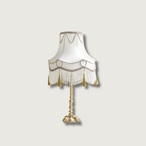 Lampe de Table Victorienne en Laiton - Élégance Classique avec Lumière Chaude