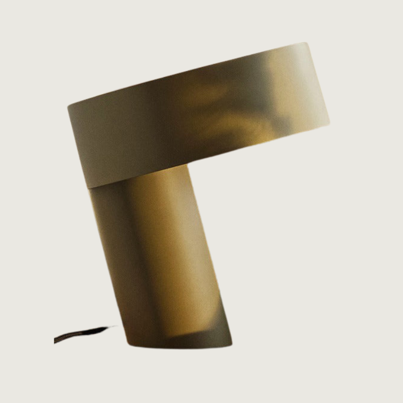 Lampe de Table Moderne en Métal - Design Incliné et Éclairage LED Économe