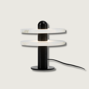 Lampe en Albâtre Translucide - Éclat Élégant et Design Futuriste