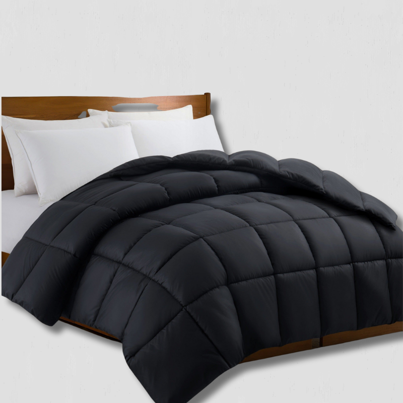 Couette Légère en Polyester - Confort Ultime pour Toutes les Saisons
