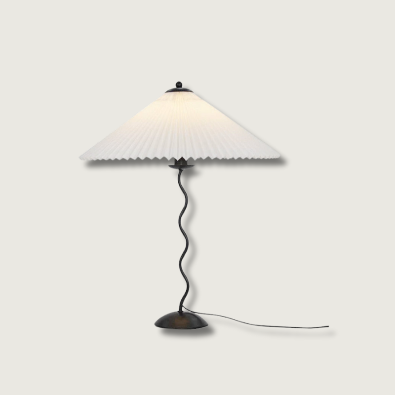 Lampe de Table Scandinave en Bois - Abat-jour Plissé et Élégant
