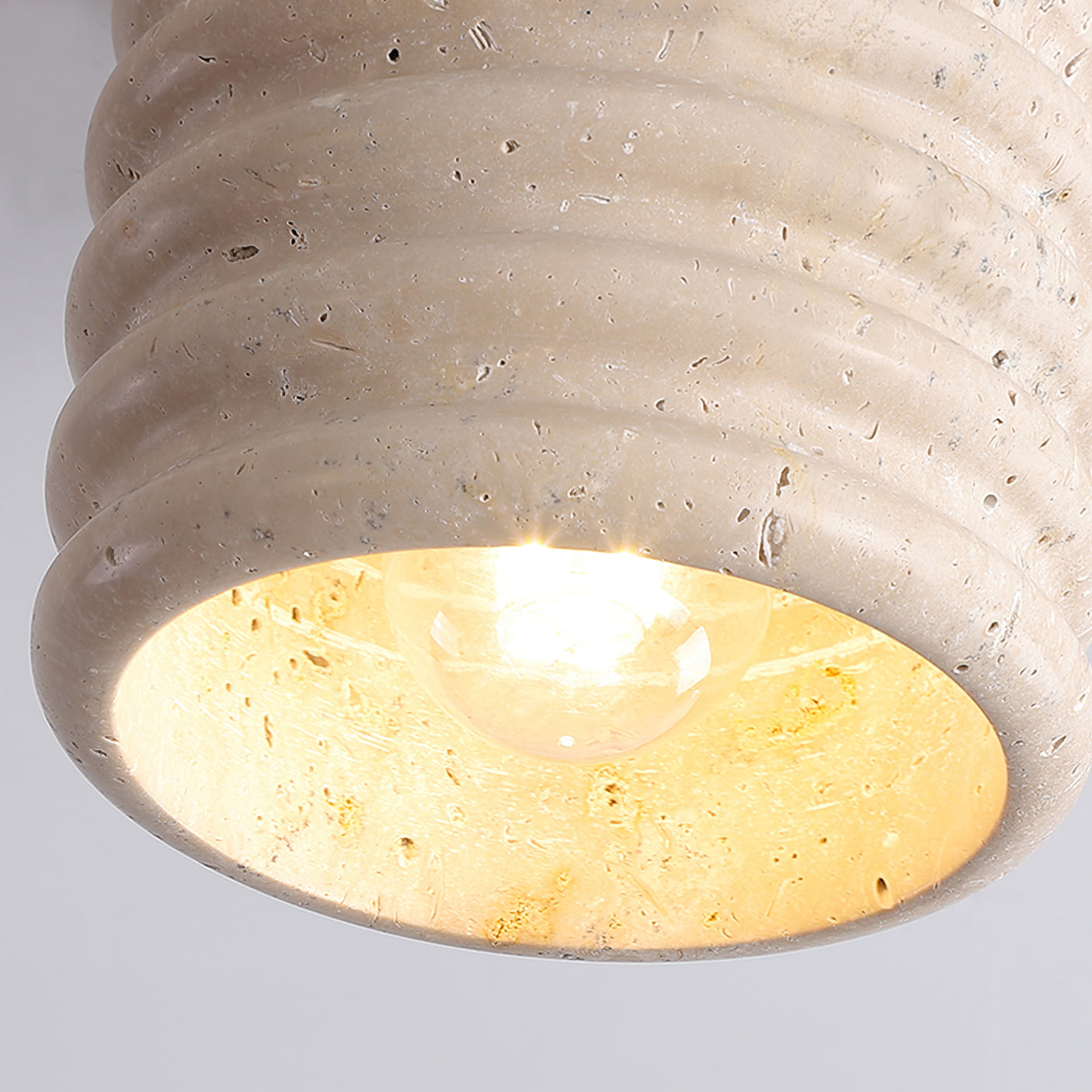 Lampe de Plafond Scandinave - Design Minimaliste et Éclairage Chaud