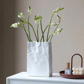 Vase en Céramique Artistique - Design Ludique et Moderne pour Intérieur