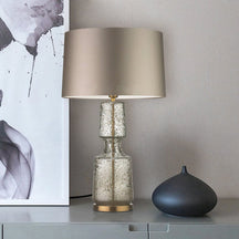 Lampe de Table en Métal et Verre - Design Élégant et Atmosphère Sophistiquée