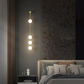 Applique Murale Moderne avec Accents Dorés - Éclairage Durable et Économe en Énergie