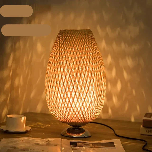 Lampe de Table en Bambou - Design Vintage et Écologique
