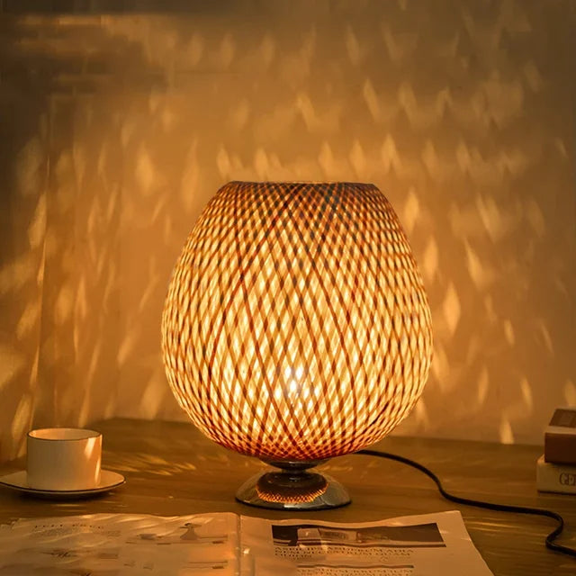 Lampe de Table en Bambou - Design Vintage et Écologique