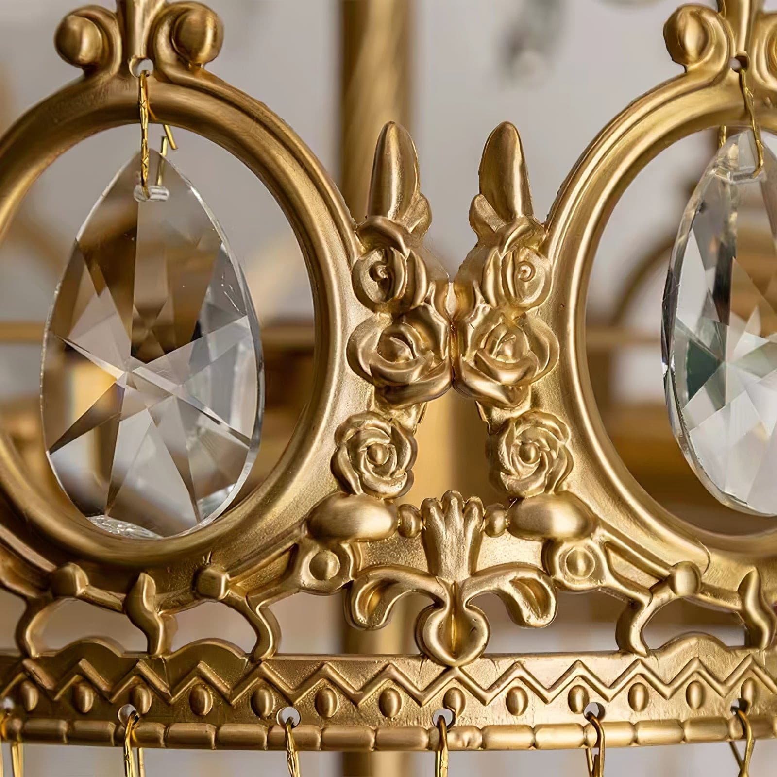 Lampe de Table en Cristal Doré - Élégante et Luxueuse pour Intérieur