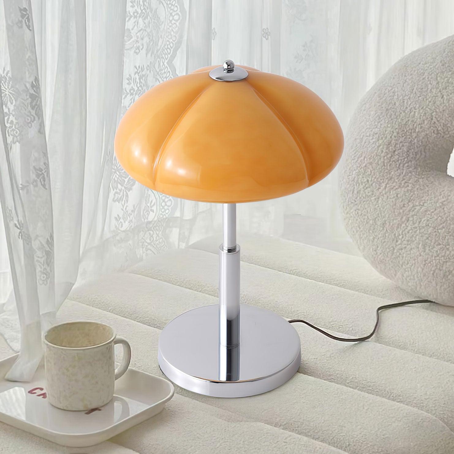 Lampe de Table Bauhaus - Éclairage Ambre et Design Élégant