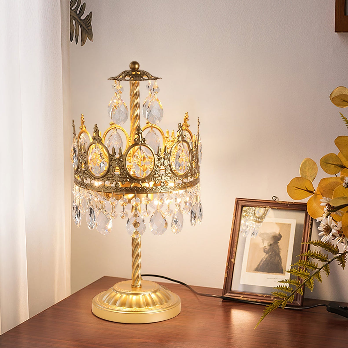 Lampe de Table en Cristal Doré - Élégante et Luxueuse pour Intérieur