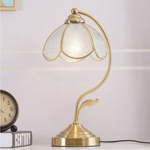 Lampe de Table en Verre Floral - Élégance et Charme Intemporel