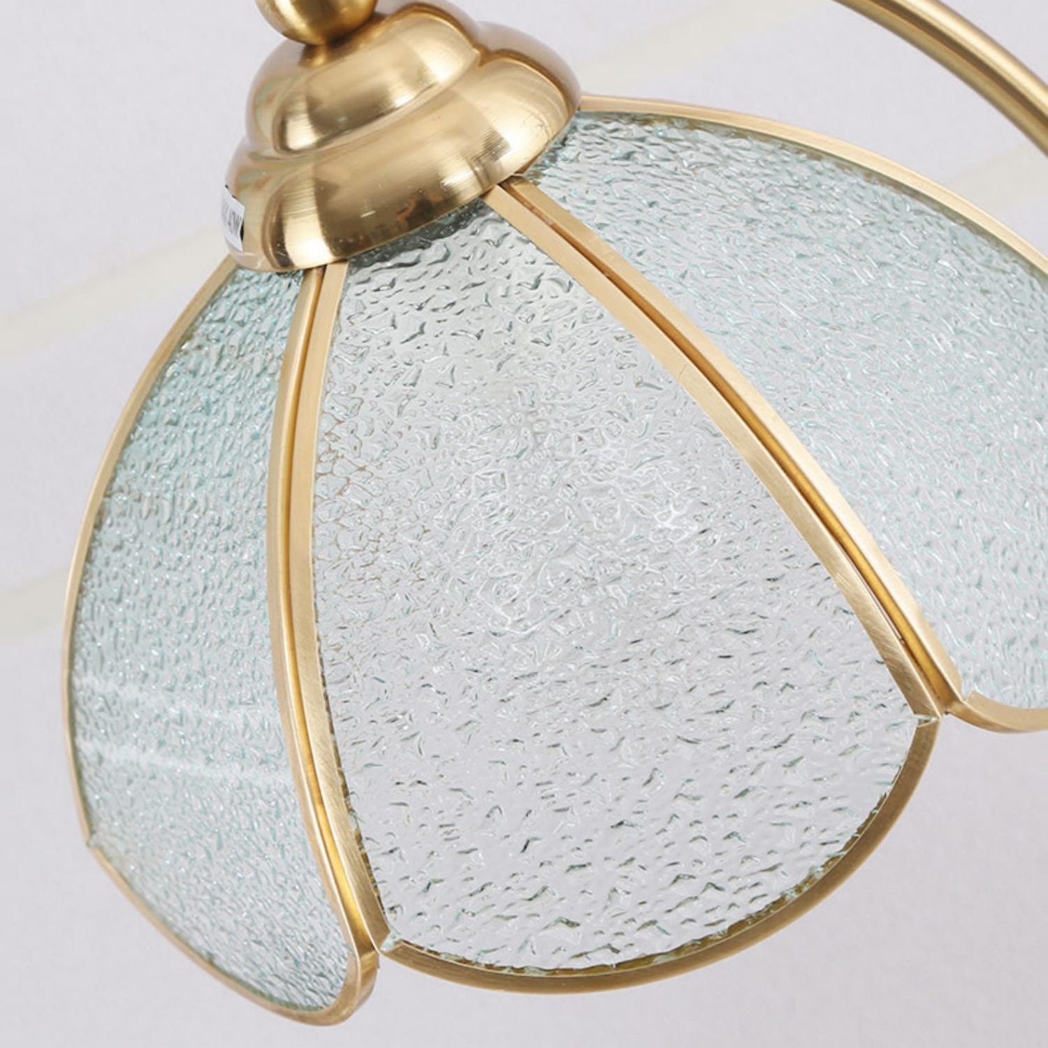 Lampe de Table en Verre Floral - Élégance et Charme Intemporel