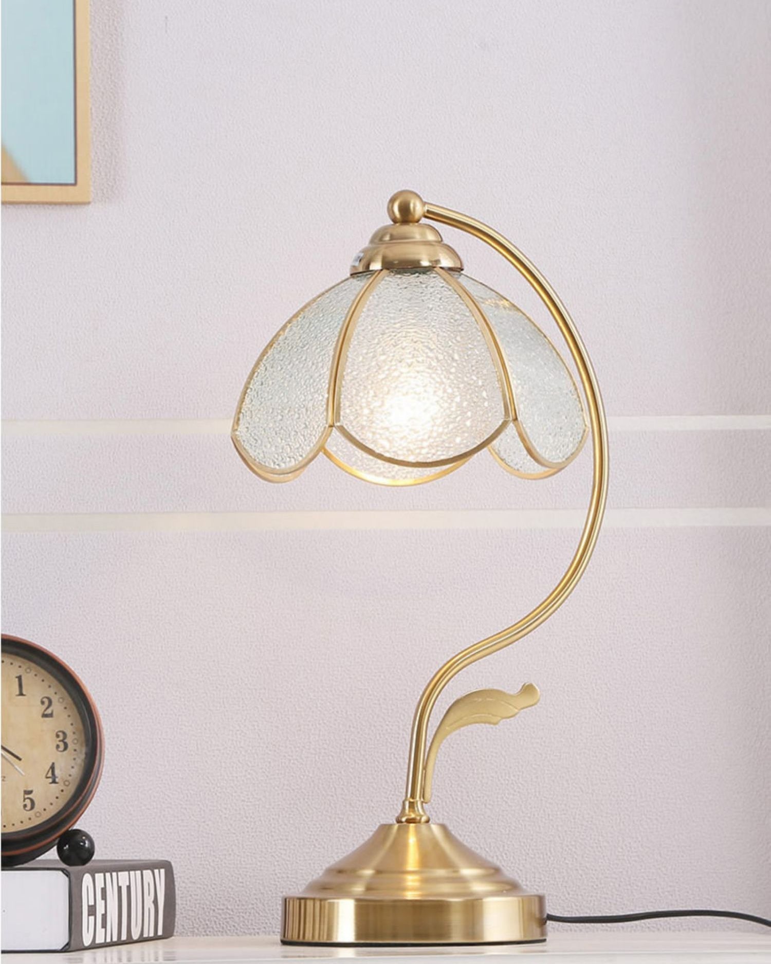 Lampe de Table en Verre Floral - Élégance et Charme Intemporel