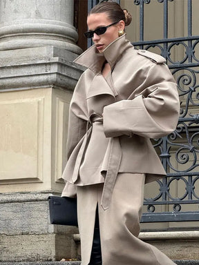 Manteau Trench Court Vintage Femme - Élégance et Confort au Quotidien