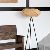 Lampe de Sol en Bambou - Design Contemporain et Éclairage Doux