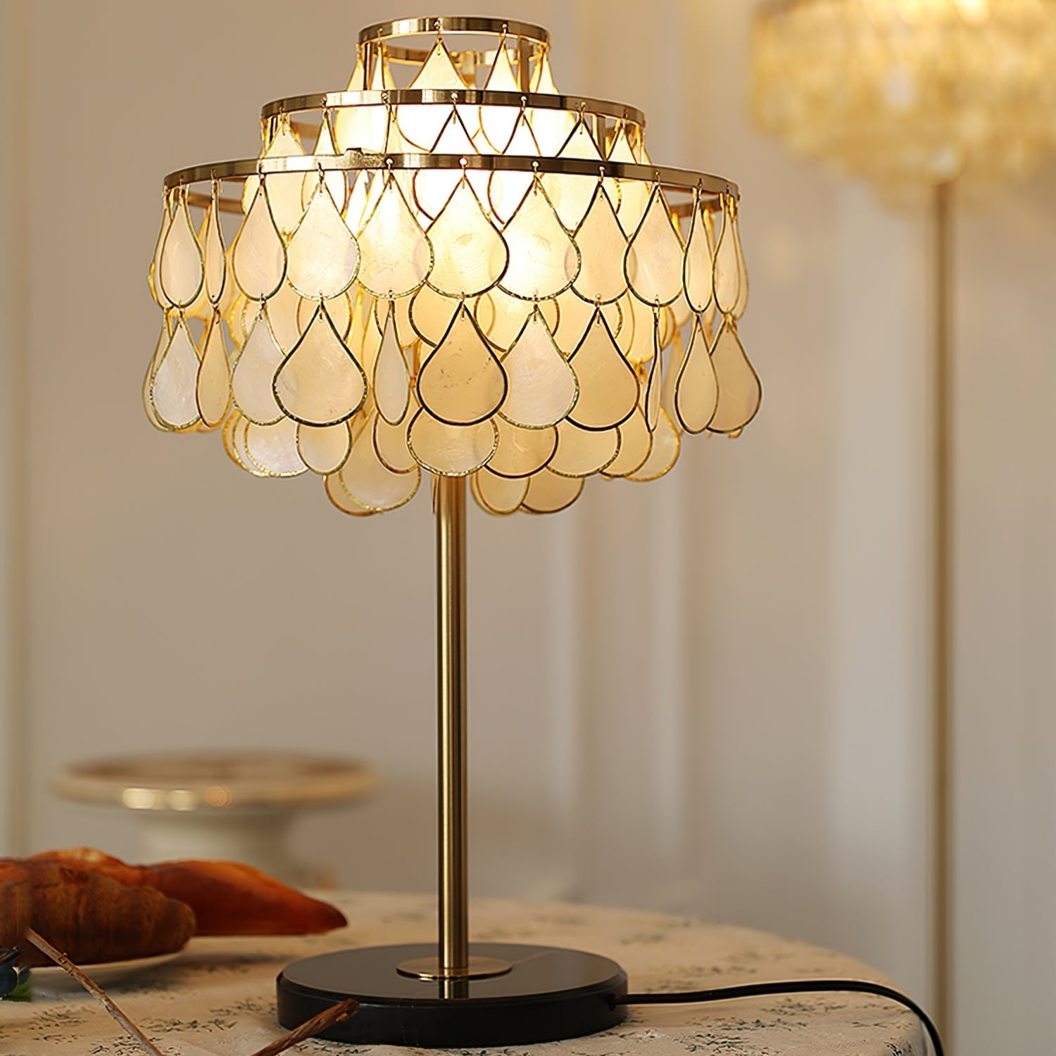 Lampe de Bureau en Coquillage - Éclairage Élégant et Ambiance Chaleureuse