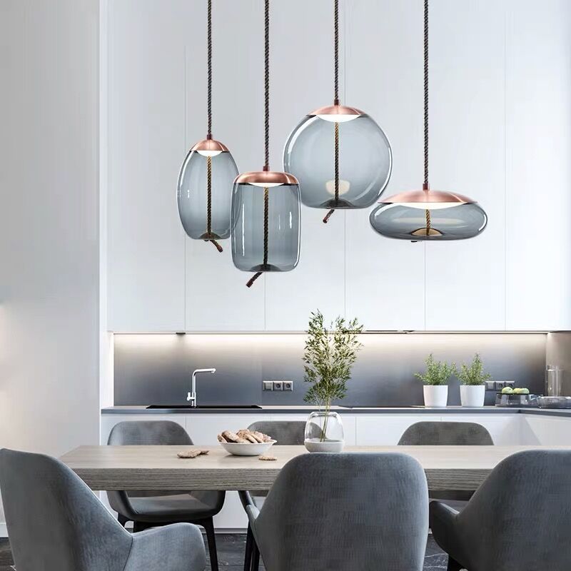 Lampe Suspendue en Or Rose - Élégance et Style Contemporain