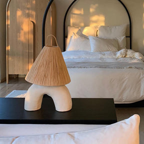 Lampe de Table Élégante - Fabrication Artisanale et Énergie Efficace