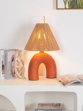 Lampe de Table Élégante - Fabrication Artisanale et Énergie Efficace